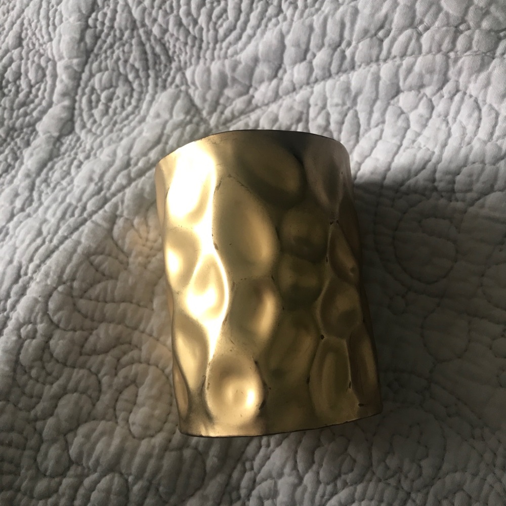 Cuff bracelet